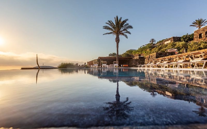 13 - infinity pool