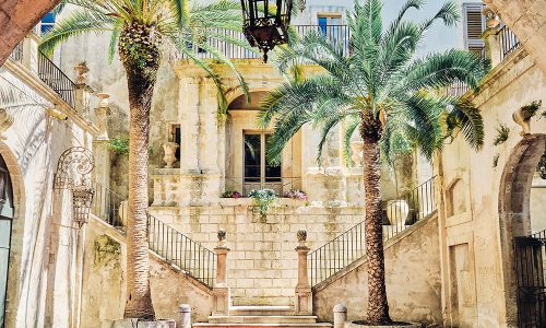 4 - Noto