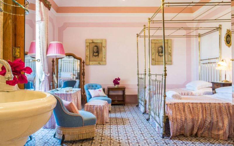 9 - castle bedroom